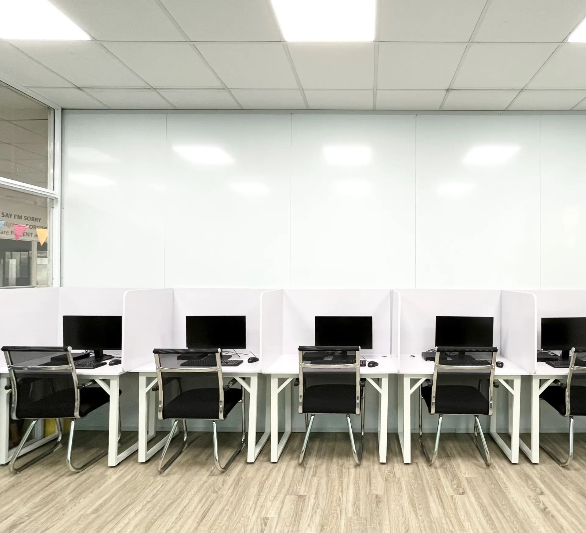 Trang Chủ 17 55d3b5de 2c5b 494c bc3d 52a490b1c5b1